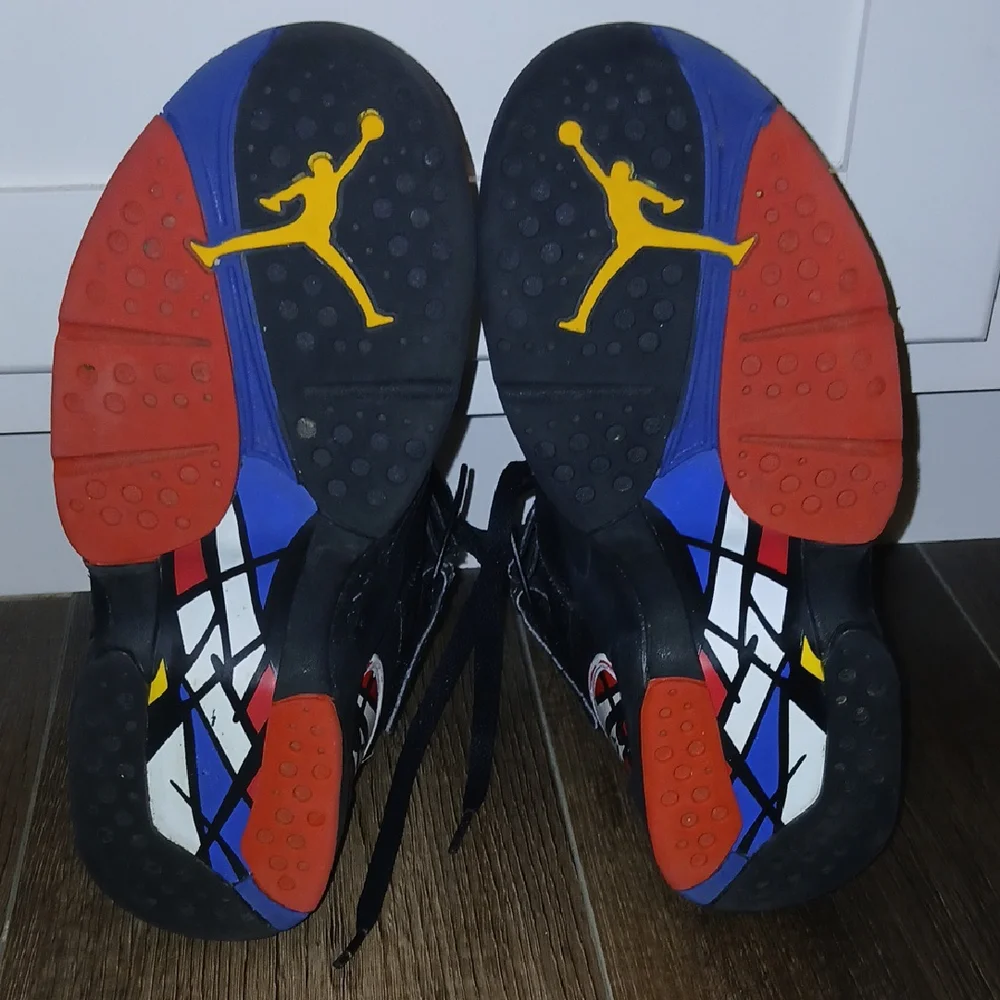 Nike Air Jordan VIII Retro 8 Playoffs 2013 Black And Red  Size 5Y - Picture 7 of 9